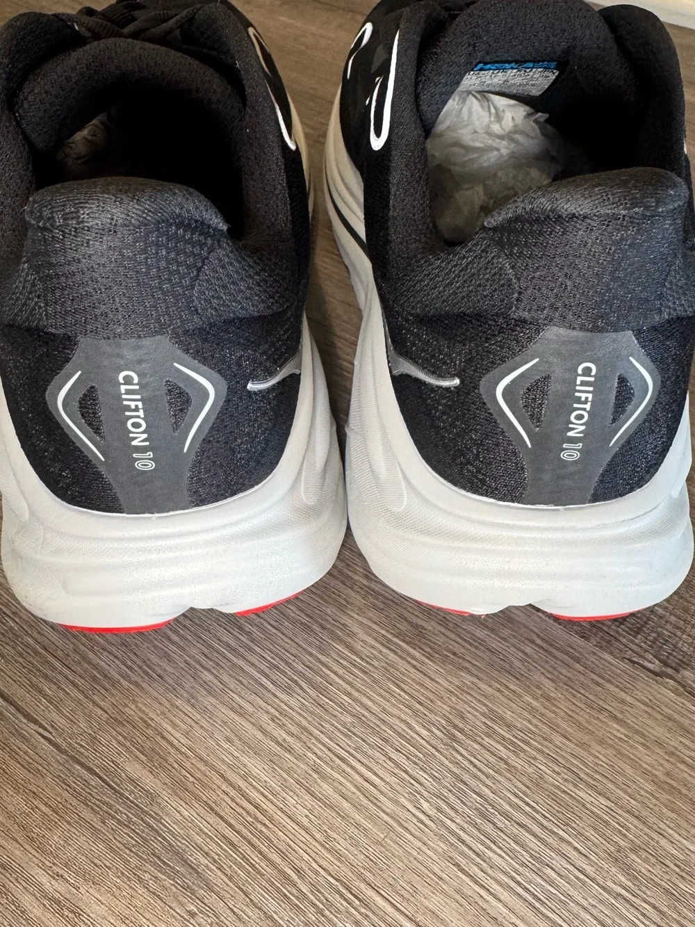 Hoka One One hoka one